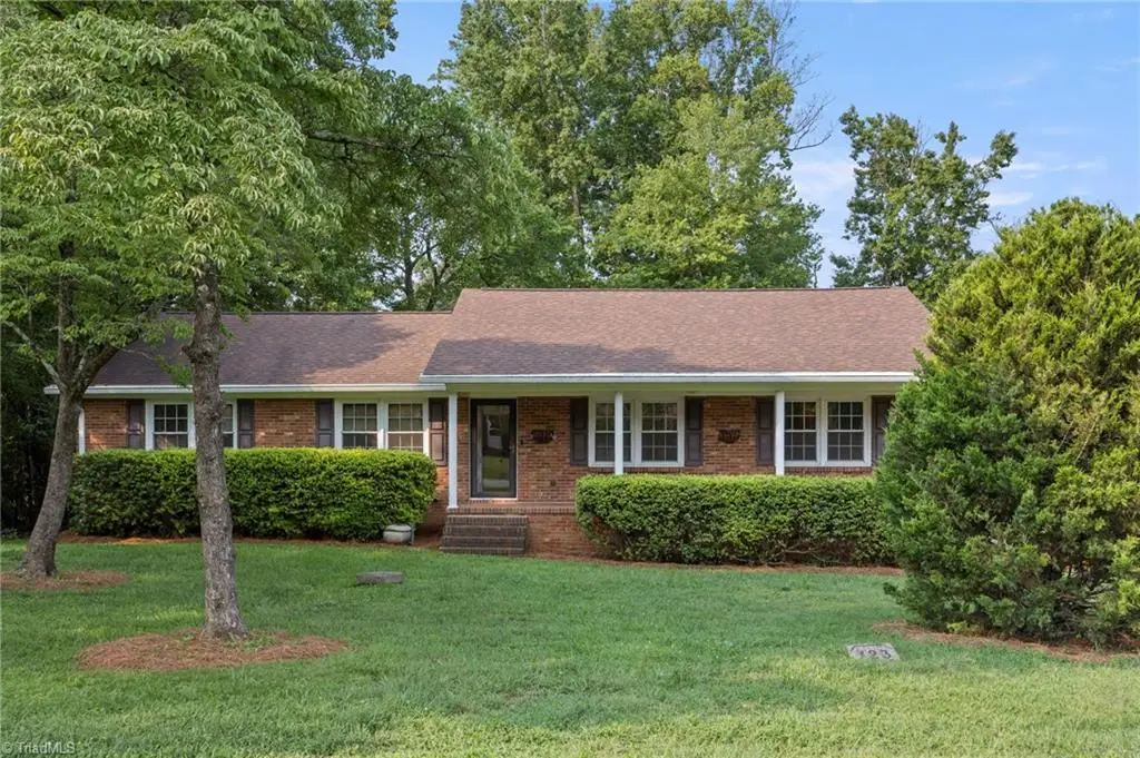 123 Tangle Drive, Jamestown, NC 27282-9367 - #1