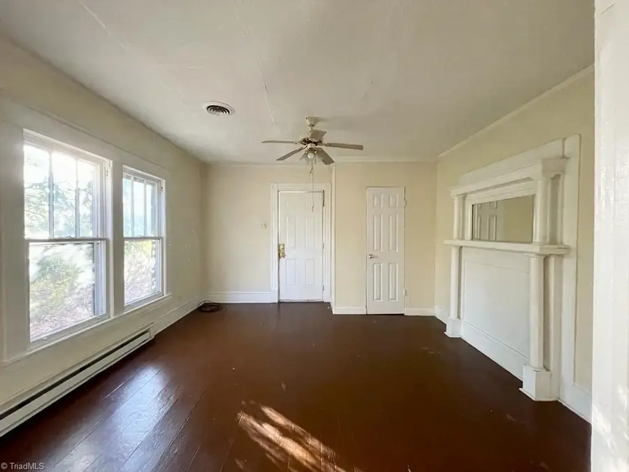 902 Haywood Street, Greensboro, NC 27403 - #3