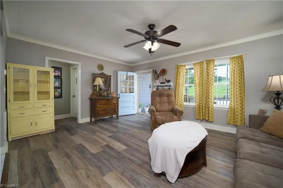 923 South Street, Mount Airy, NC 27030 - #3
