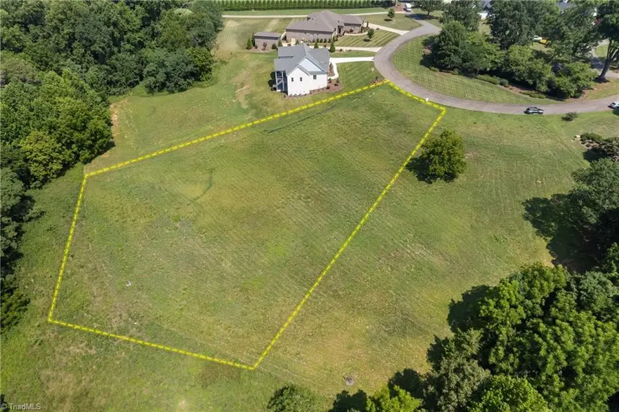3949 Valley View Circle, Clemmons, NC 27012 - #3