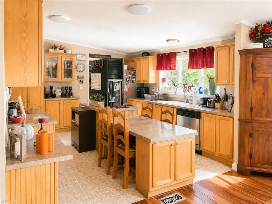 219 Sidden Street, Mount Airy, NC 27030 - #3