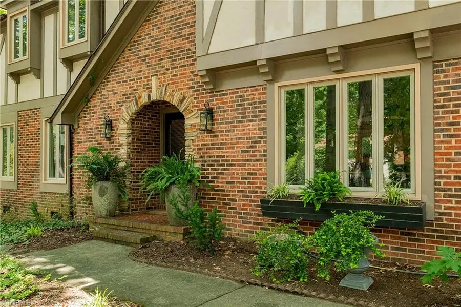 2014 La Vista Drive, High Point, NC 27265 - #3