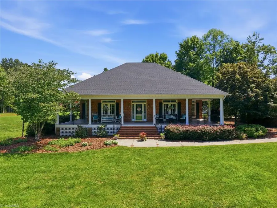 3922 Old Berkshire Drive, Browns Summit, NC 27214 - #2