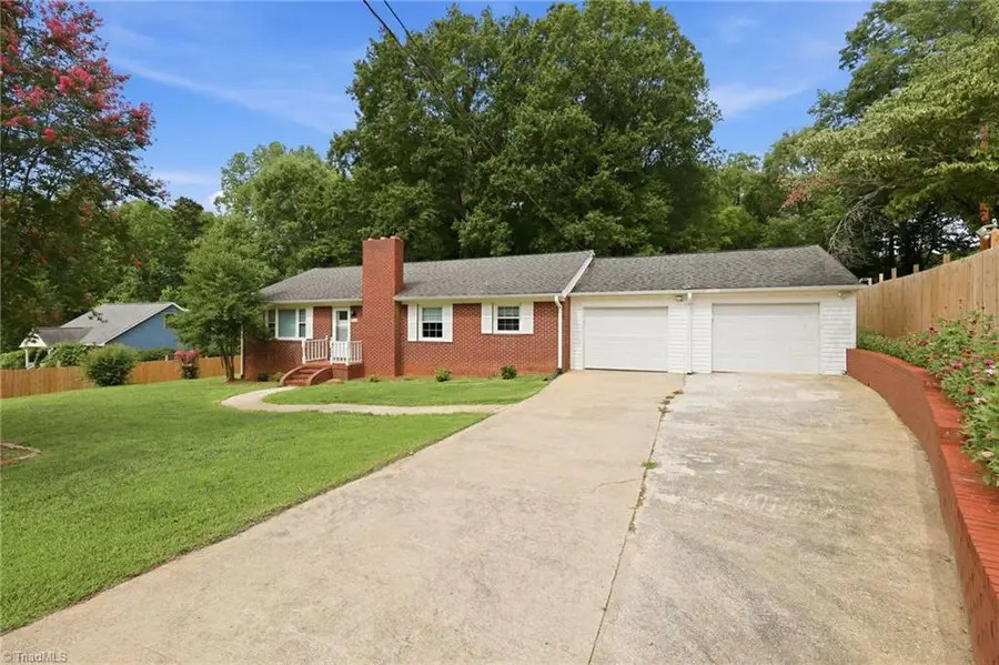 3652 Emma Avenue, Winston Salem, NC 27127 - #2