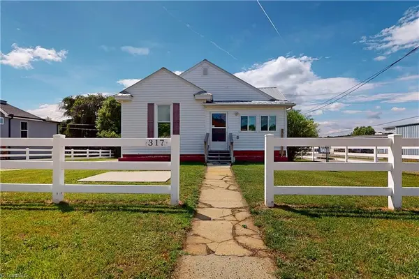 317 W Atkins Street, Dobson, NC 27017