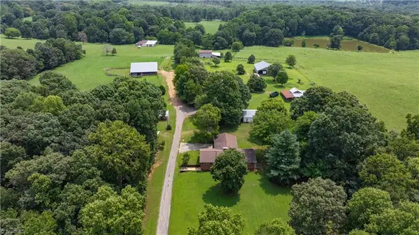 4988 Amick Lane, Liberty, NC 27298