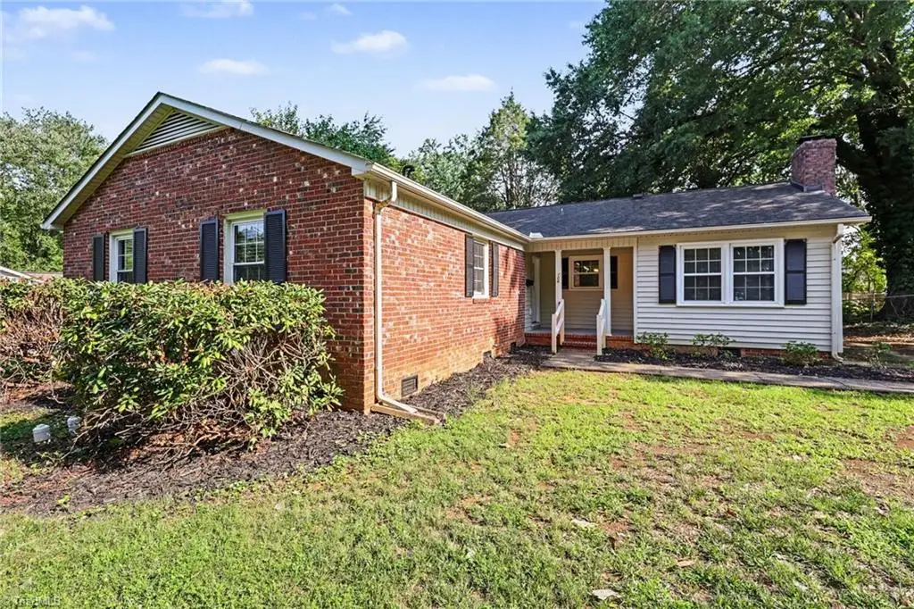 106 Lillian Court, Winston Salem, NC 27103 - #1