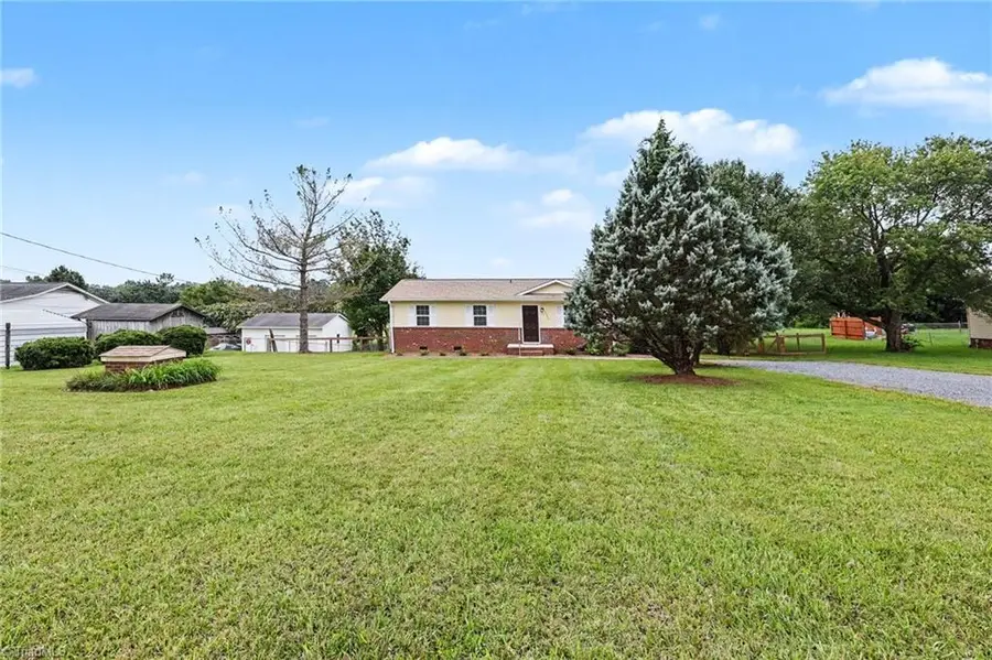 2505 Banner Whitehead Road, Sophia, NC 27350 - #2