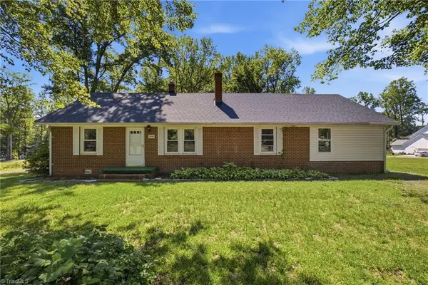 3048 Nc Highway 62, Liberty, NC 27298