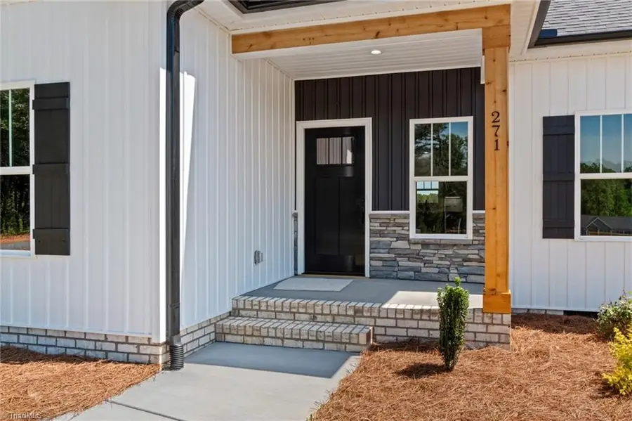 186 O Farrell Street, Midway, NC 27107 - #2