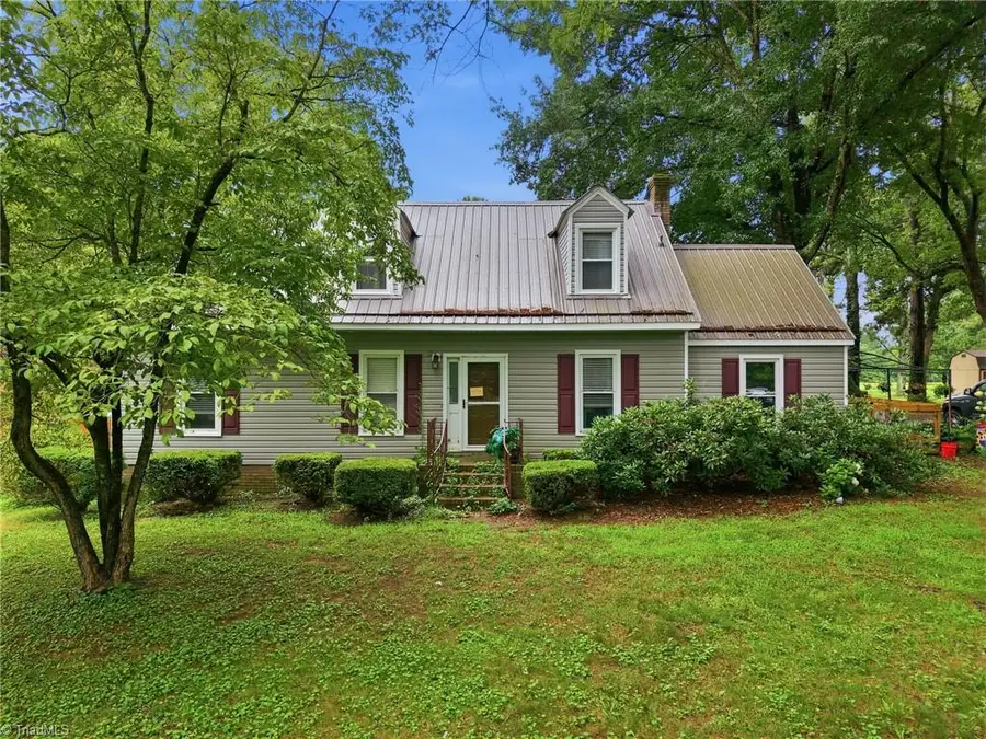 8643 Nc Highway 150, Reidsville, NC 27320 - #3