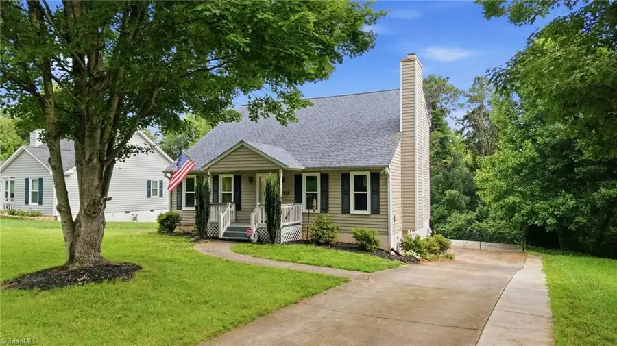 5536 Moravian Heights Lane, Clemmons, NC 27012 - #2
