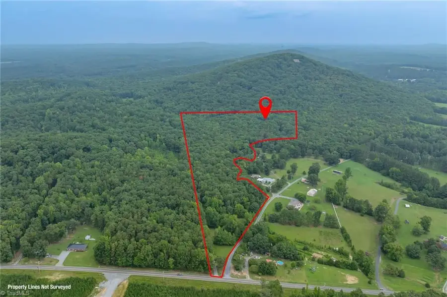 505 Tipperary Lane, Denton, NC 27239 - #2