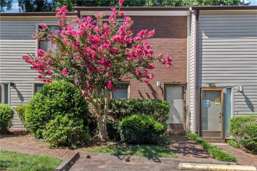 165 Forest View Drive, Winston Salem, NC 27104 - #2