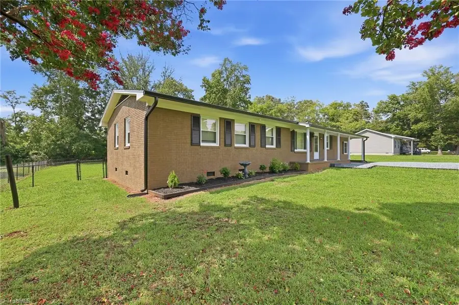 5413 Nc Highway 49, Burlington, NC 27215 - #2