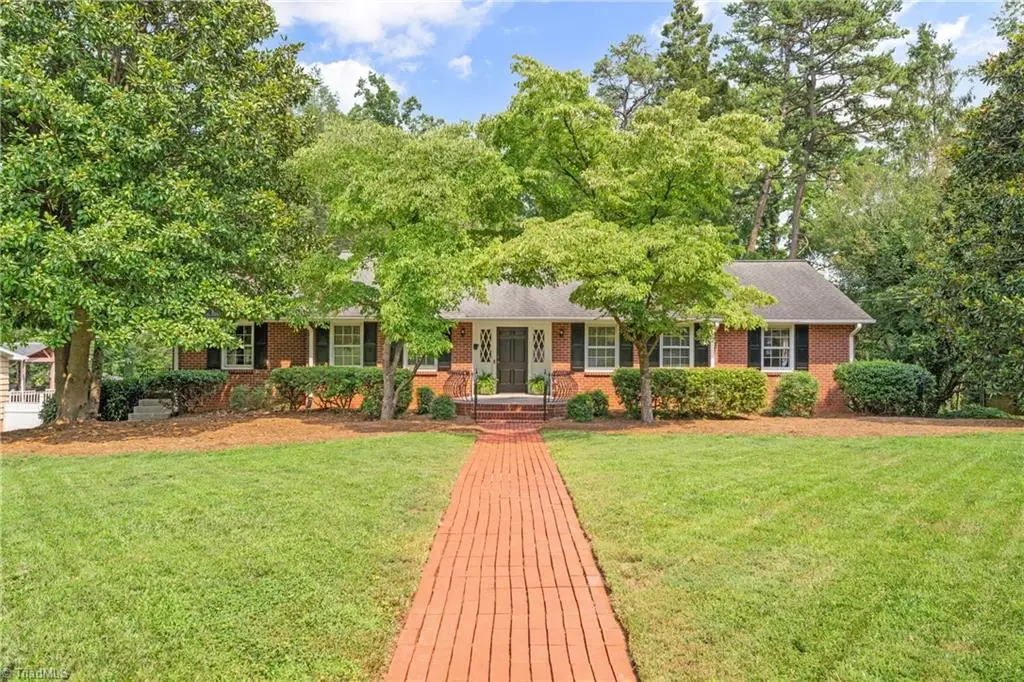817 Clovelly Road, Winston Salem, NC 27106 - #1