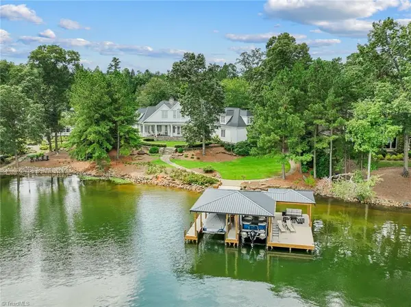 126 Watch Harbor Road, New London, NC 28127