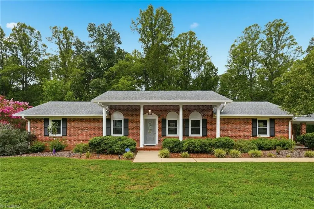 140 Clifton Drive, Reidsville, NC 27320 - #1