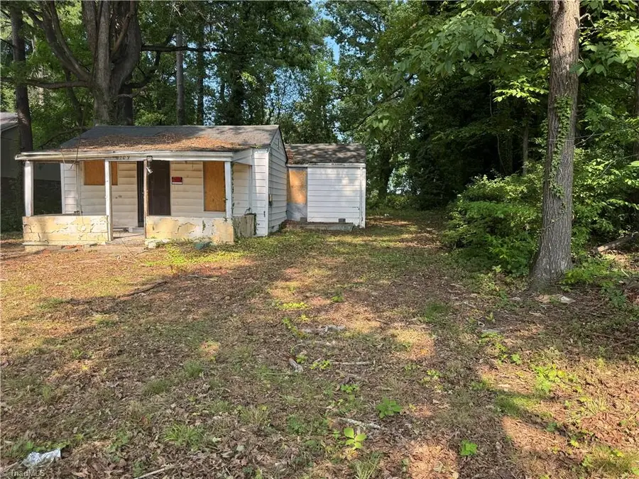 2709 Mcarthur Drive, Greensboro, NC 27406 - #3
