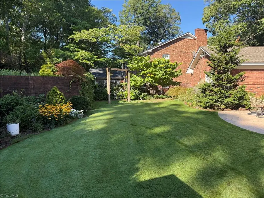 950 Croyden Street, High Point, NC 27262 - #2