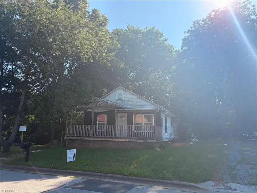 105 Cherry Street, Reidsville, NC 27320 - #3