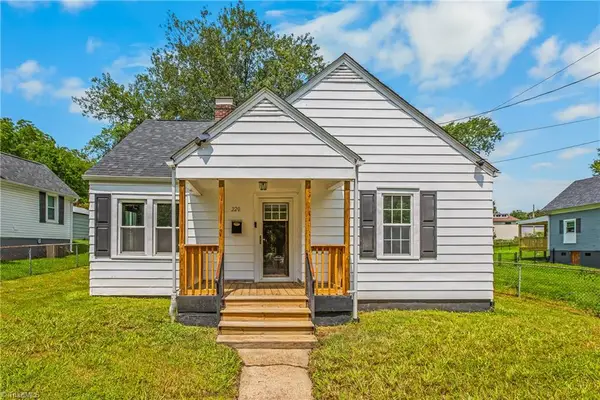 220 Broad Street, Mount Airy, NC 27030