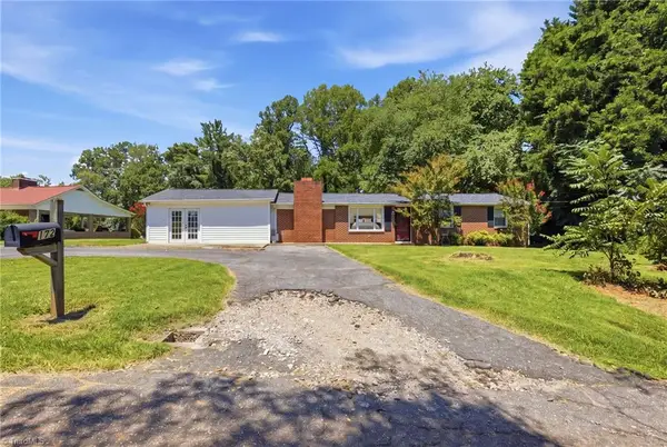172 Chauncey Drive, Millers Creek, NC 28651