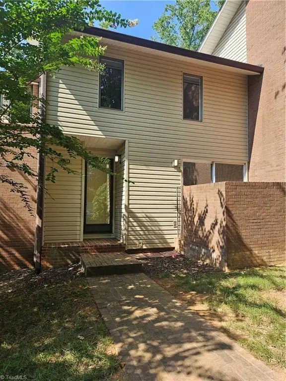 113 Forest View Drive, Winston-Salem, NC 27104