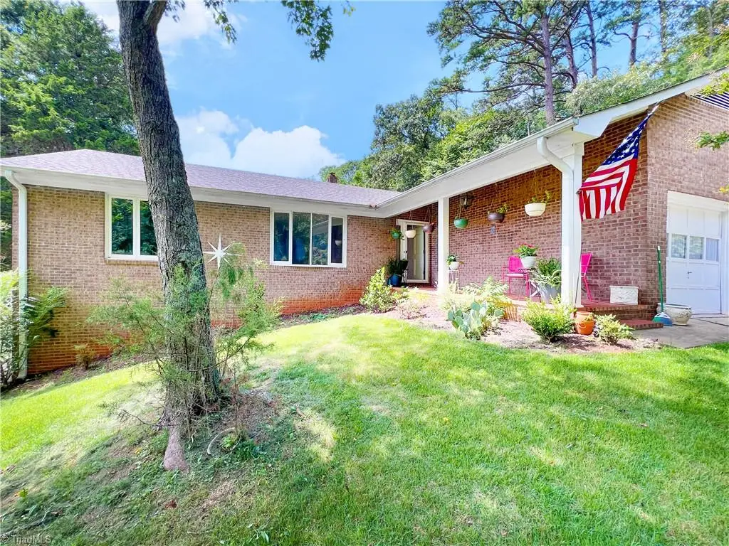 5720 Polaris Road, Pfafftown, NC 27040 - #1