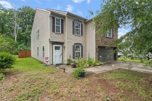 810 Bitting Hall Drive, Rural Hall, NC 27045