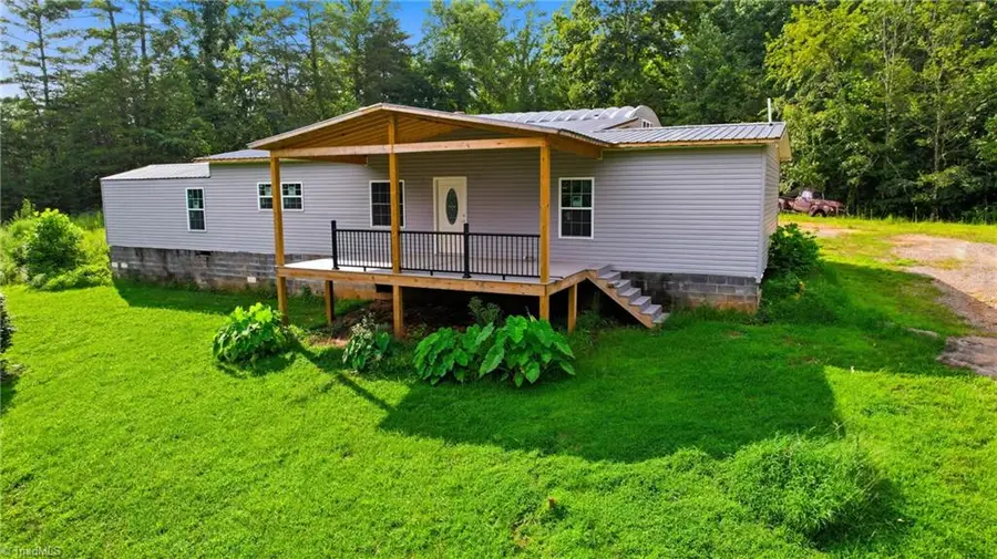 209 Bruno Lane, Boomer, NC 28606 - #3