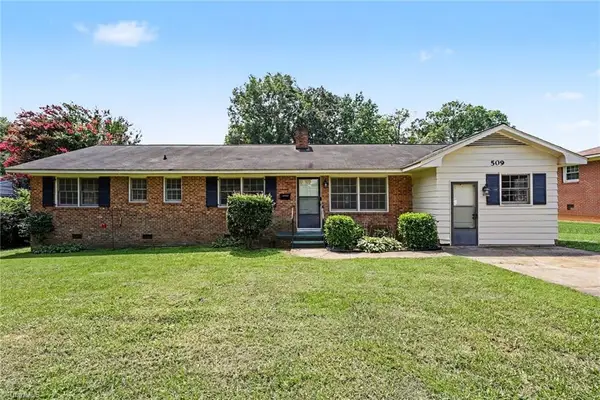 509 Oakwood Lane, Graham, NC 27253