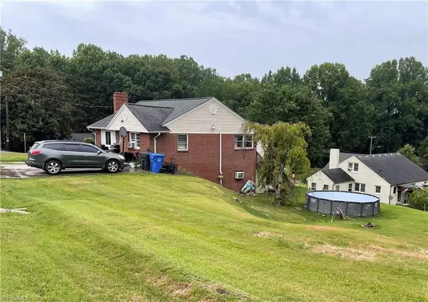 901 10th Street, North Wilkesboro, NC 28659