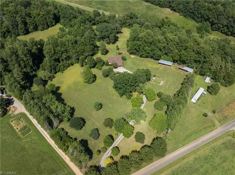 1901 Hennings Road, East Bend, NC 27018 - #2