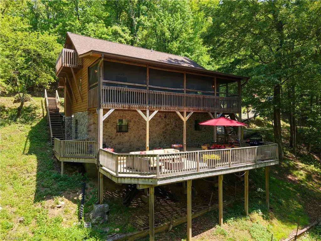 102 Overland Trl, Fancy Gap, VA 24328 - #1