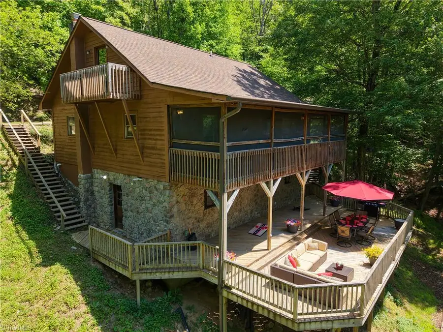 102 Overland Trl, Fancy Gap, VA 24328 - #2