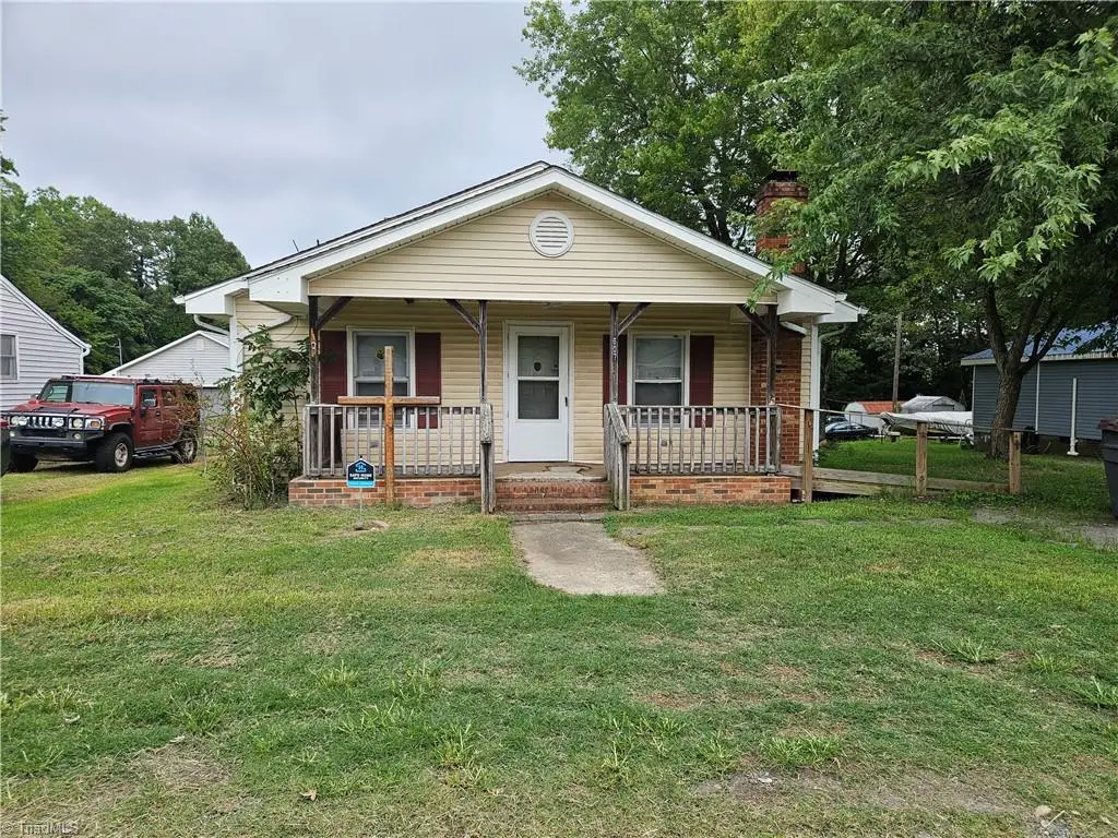607 King Street, Reidsville, NC 27320 - #1