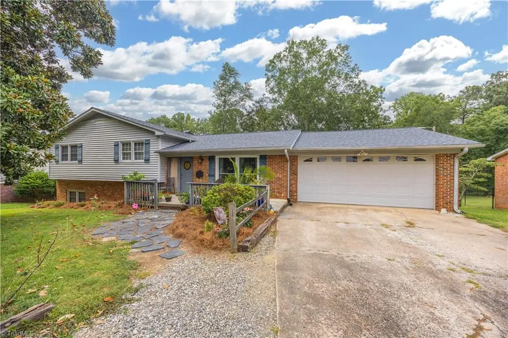 3900 Briarwood Avenue, High Point, NC 27265 - #1