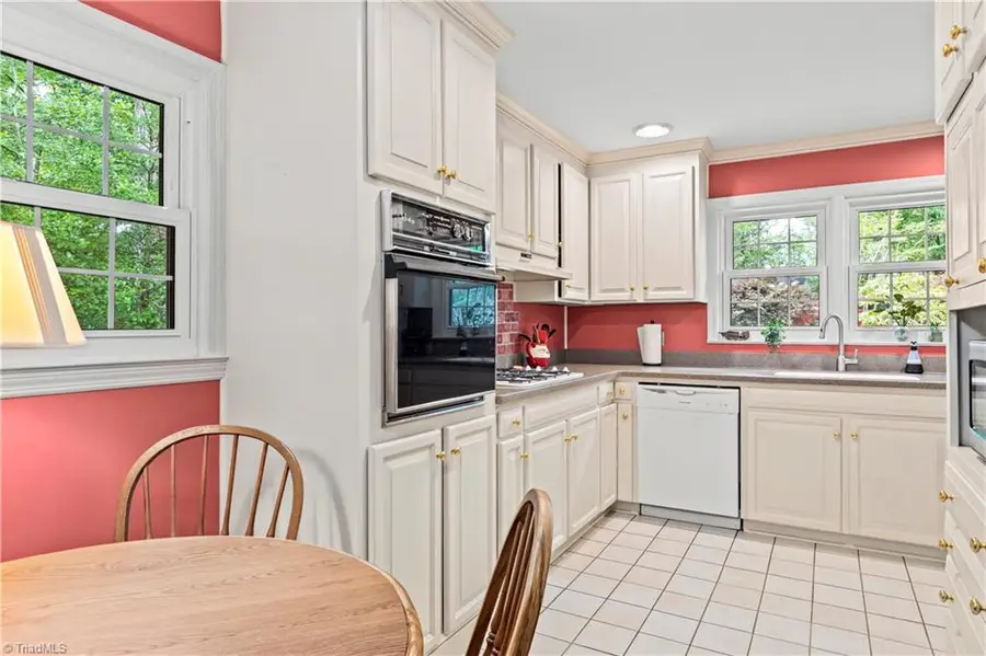 2605 Loch Drive, Winston Salem, NC 27106 - #2