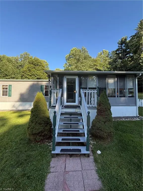 1022 Turnerspur, Fancy Gap, VA 24328 - #2