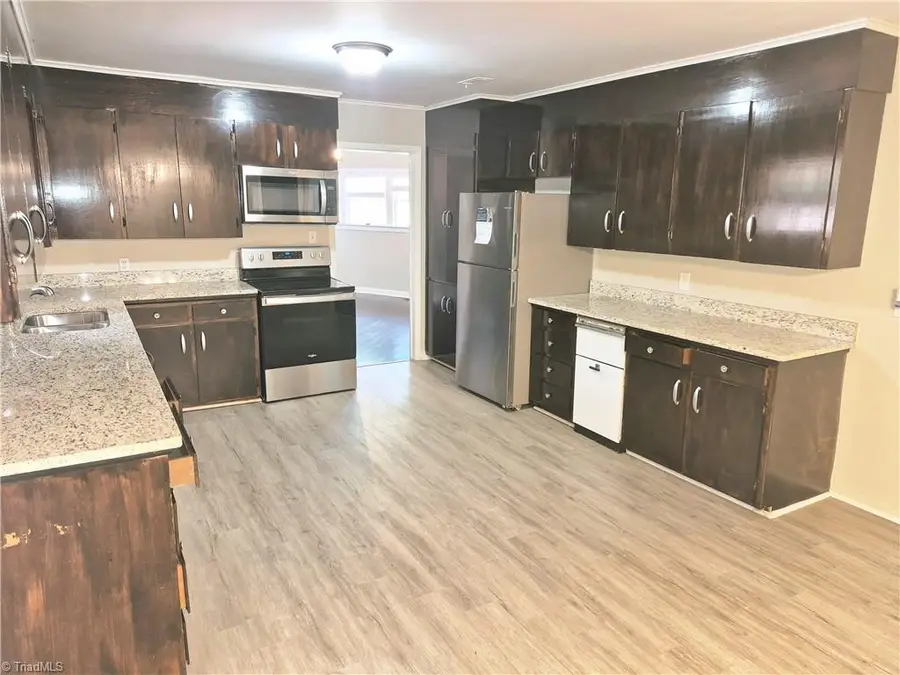 1603 Wendover Drive, High Point, NC 27262 - #3