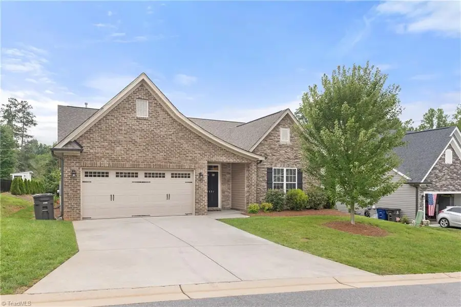 3831 Rutherford Court, Winston Salem, NC 27106 - #2