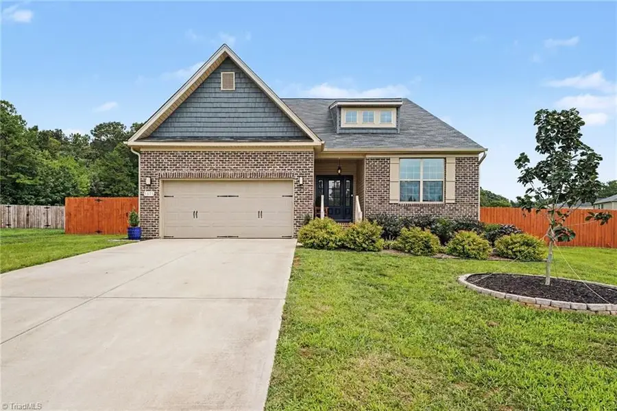 6475 Rogers Farm Road, Pleasant Garden, NC 27313 - #2