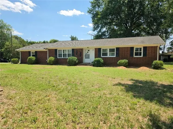 506 Archergate Road, Browns Summit, NC 27214