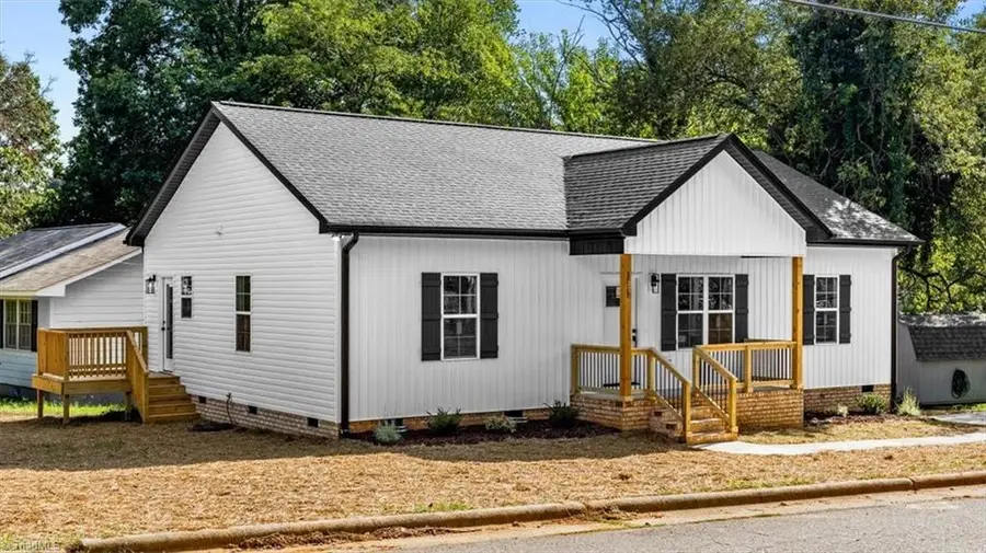 3719 Sharon Avenue, Greensboro, NC 27405 - #3
