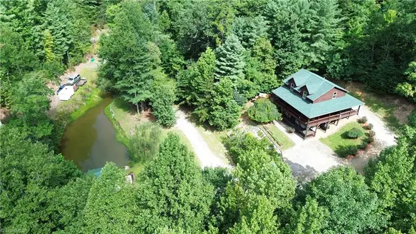 1647 Staghorn Road, Purlear, NC 28665