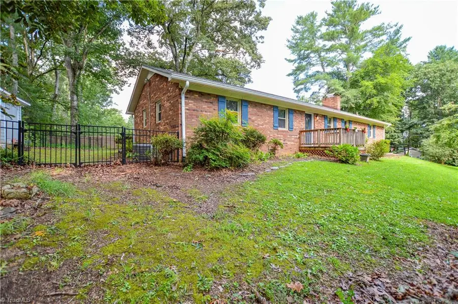 1507 Overlook Drive, Wilkesboro, NC 28697 - #3