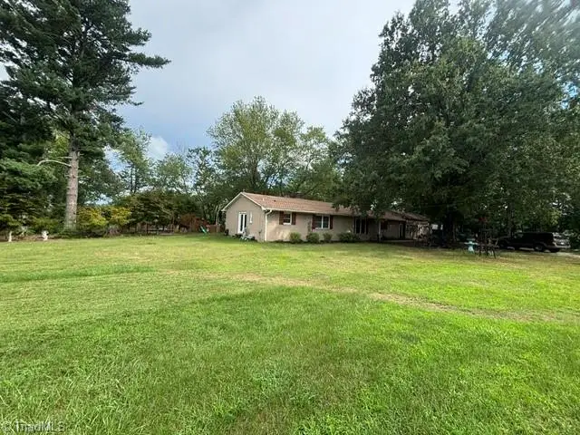 1192 N Main Street, Kernersville, NC 27284 - #2