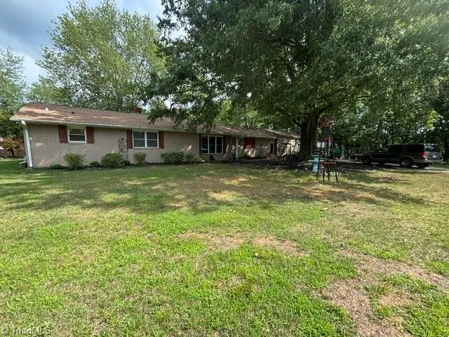 1192 N Main Street, Kernersville, NC 27284 - #3