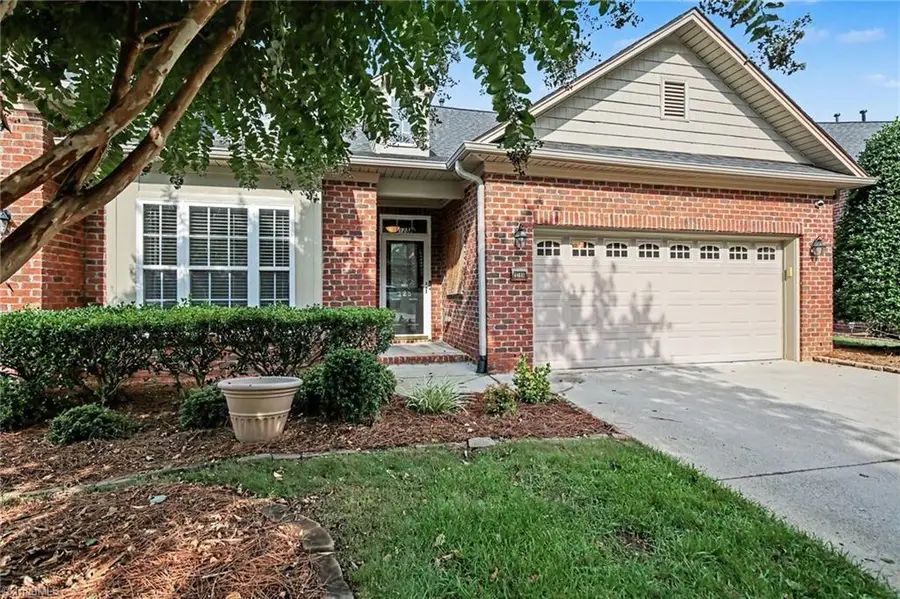 125 N Wentworth Drive, Mocksville, NC 27028 - #2